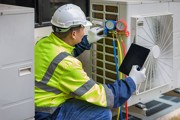 Professional Heat Pump Repair technician working in Eglin AFB, FL